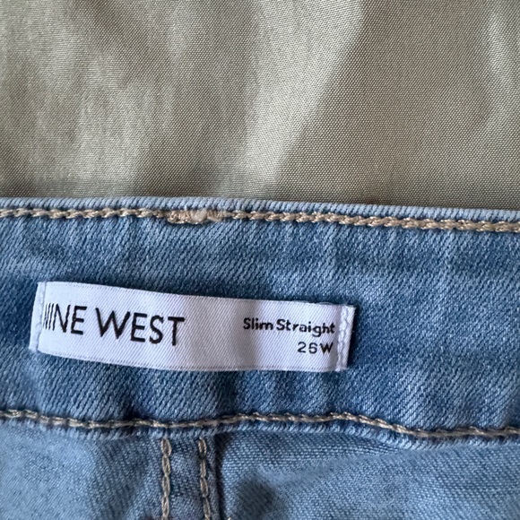 NINE WEST women sculpting Denim jeans 26W - Picture 4 of 7